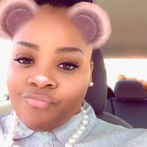 Meet your Posher, Donnetta